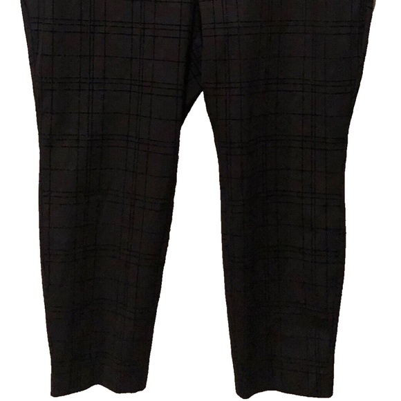 (NWT) Alfani Women's Black Flocked Grid-Print Skinny Pants Plus Size 24W - Picture 3 of 12